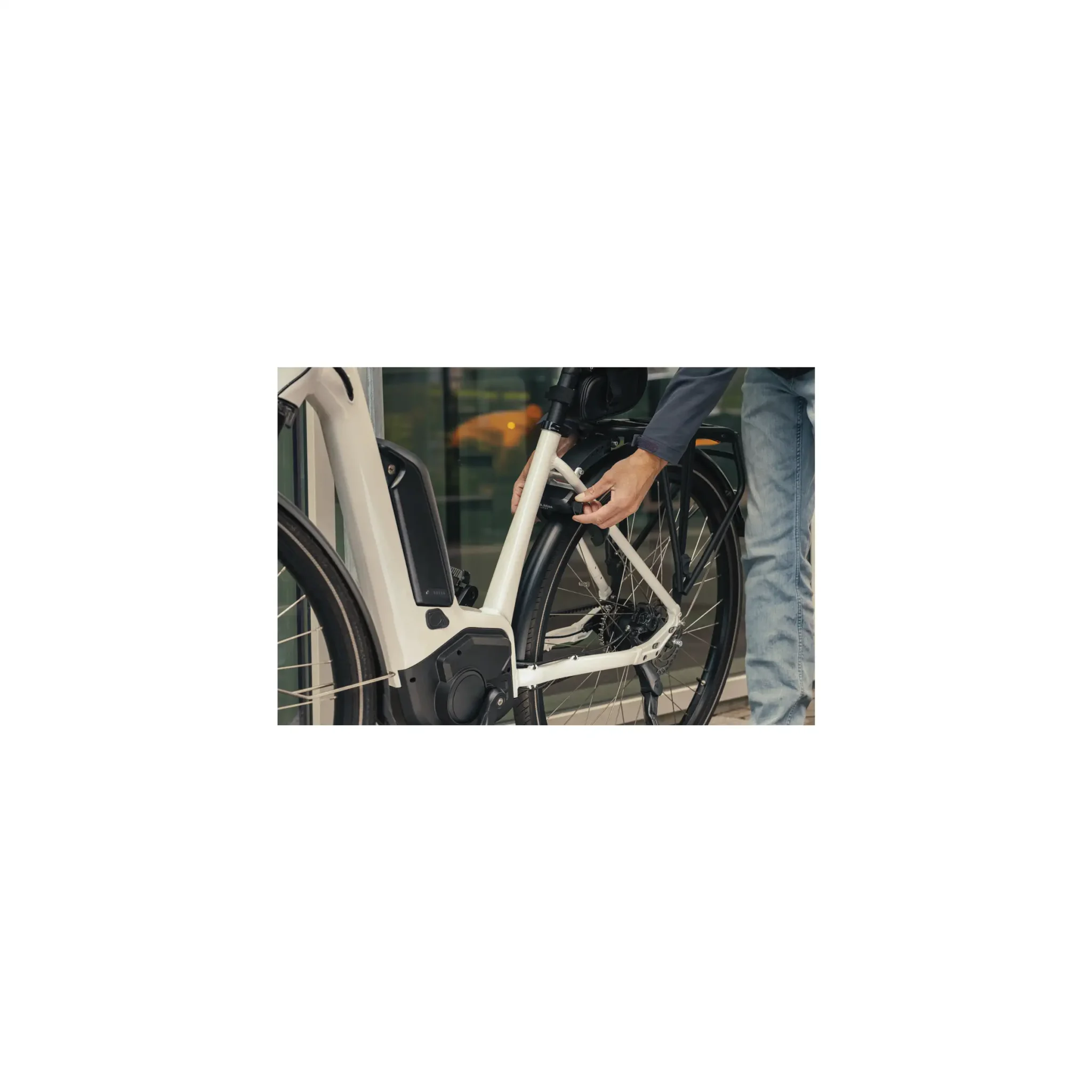 Axa ringslot Atlas zwart