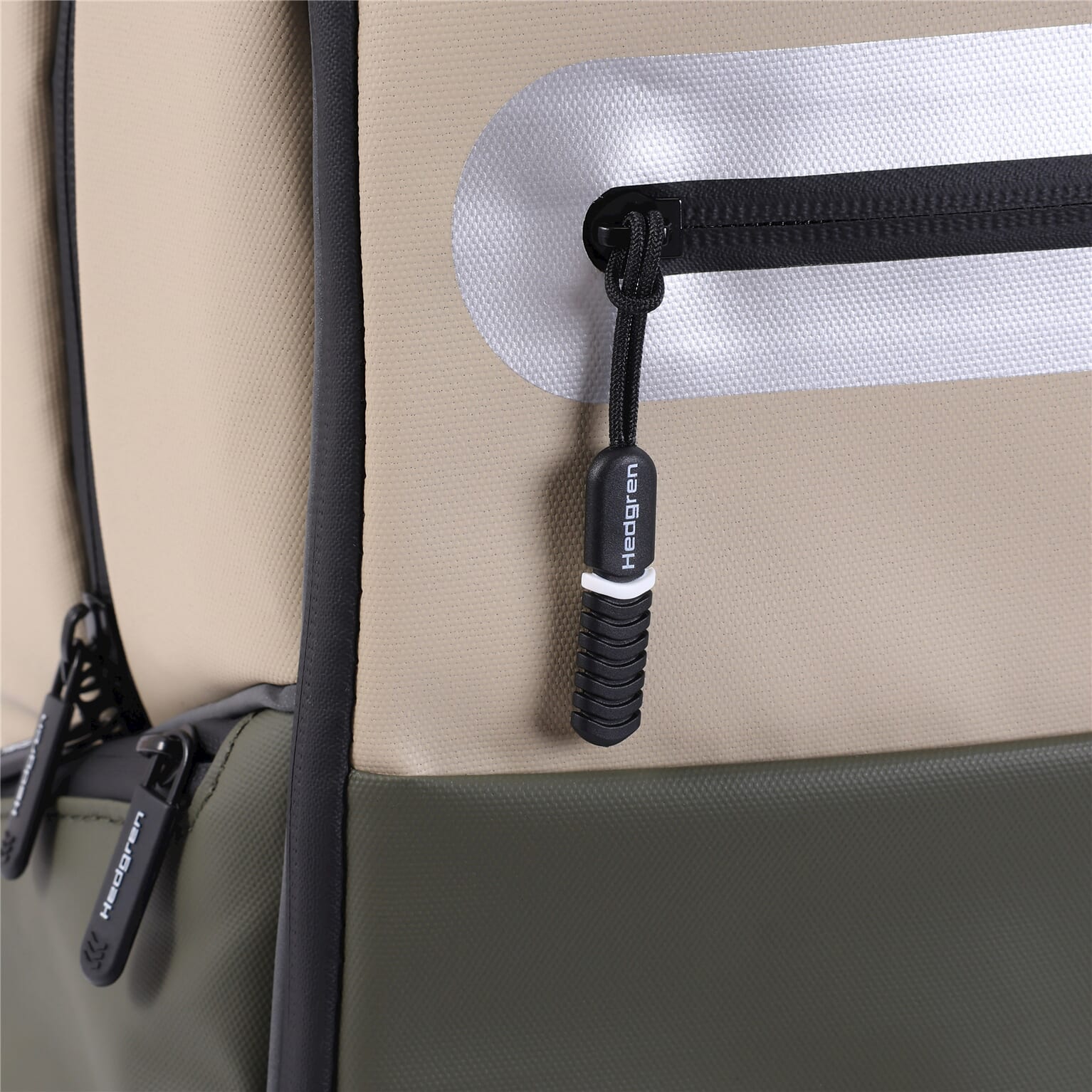 Hedgren Commute Bike Stem backpack 15,6L Beige/Olive