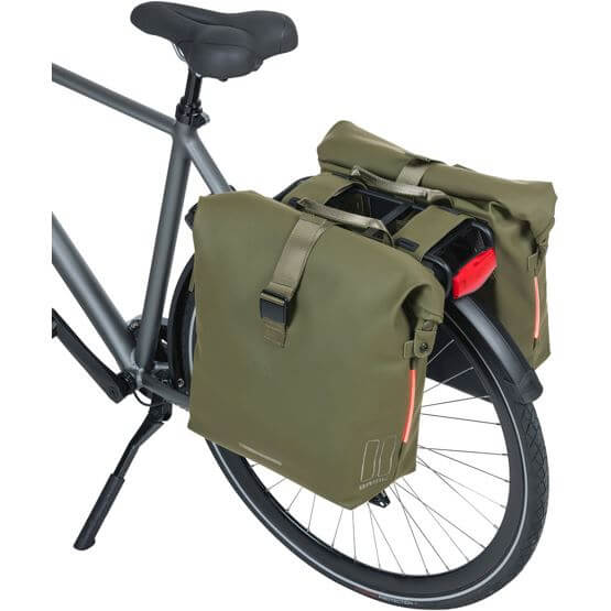 Basil fietstas dubbel SoHo Nordlight moss groen 41L