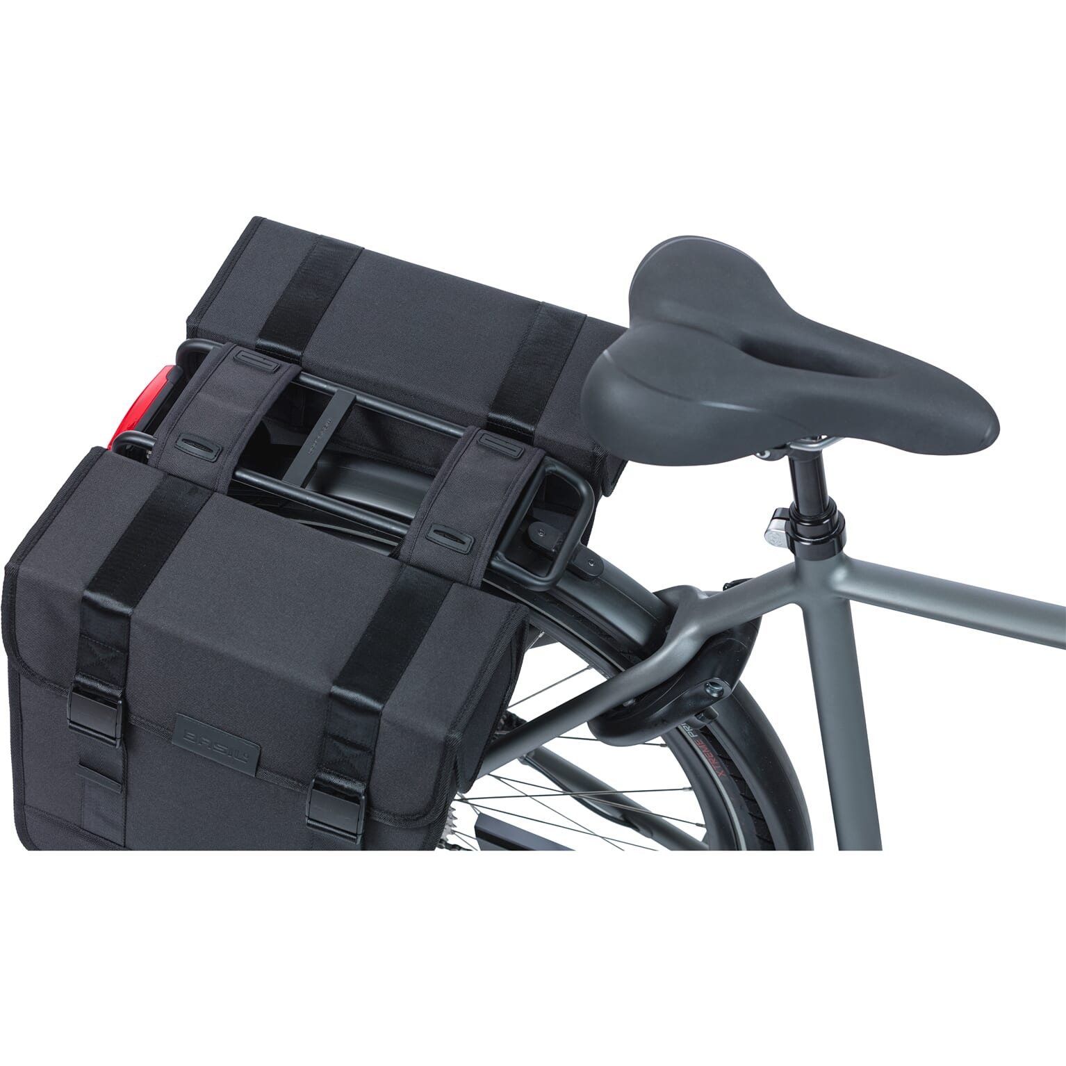 Basil fietstas dubbel Tour XL zwart 35L