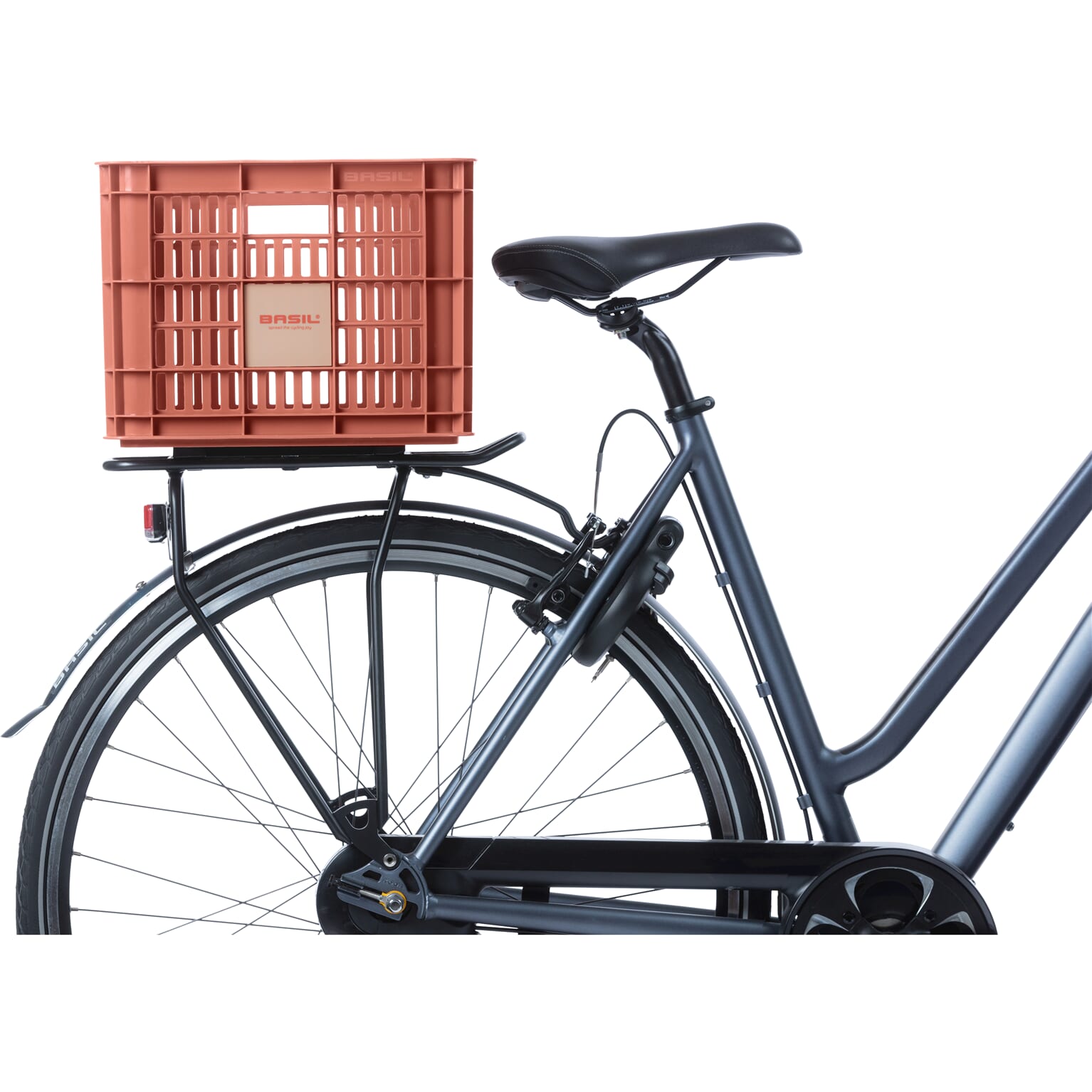 Basil fietskrat M terra rood 29.5L recycled