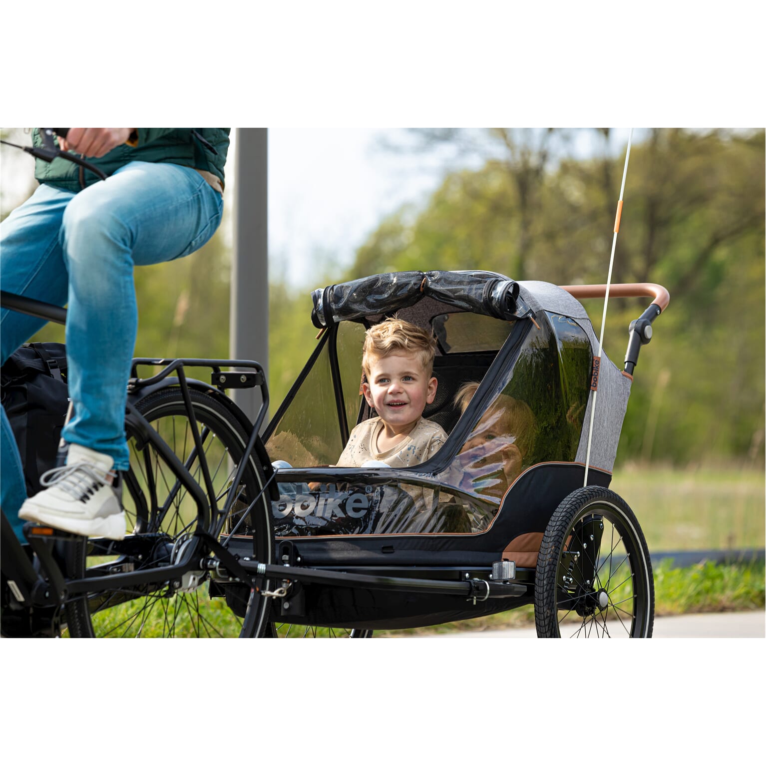 Bobike trailer 2 in 1 - Fietskar & Wandelwagen - Zwart/Bruin