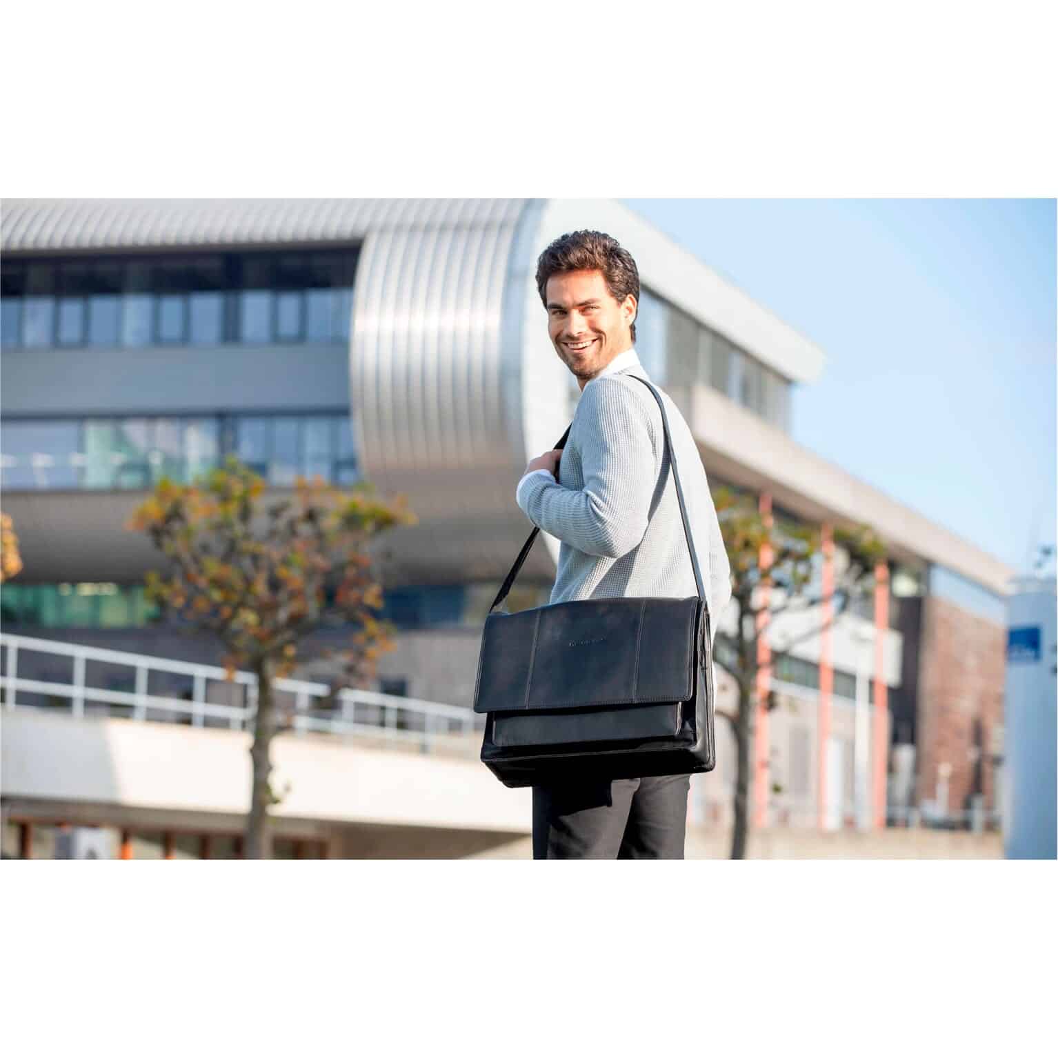 New Looxs laptoptas Fellini leer zwart 19L 15 inch