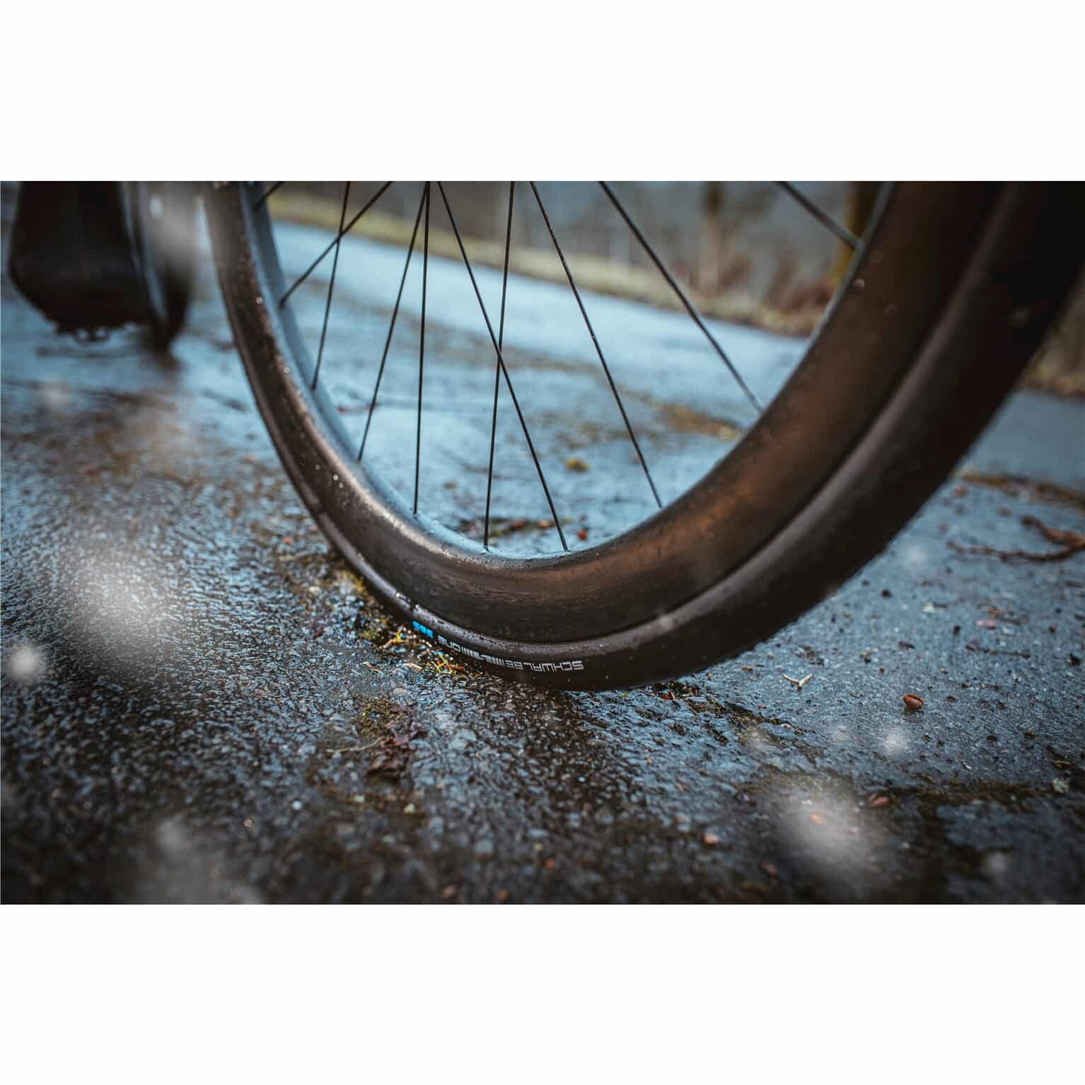 Schwalbe buitenband One 365 R-Guard 700 x 32 zwart reflectie vouw