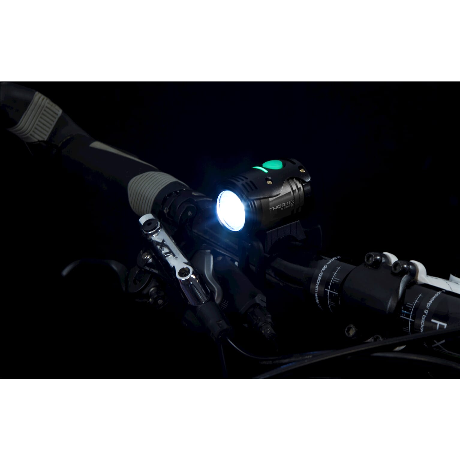 Spanninga koplamp Thor high power accu 1100 lumen